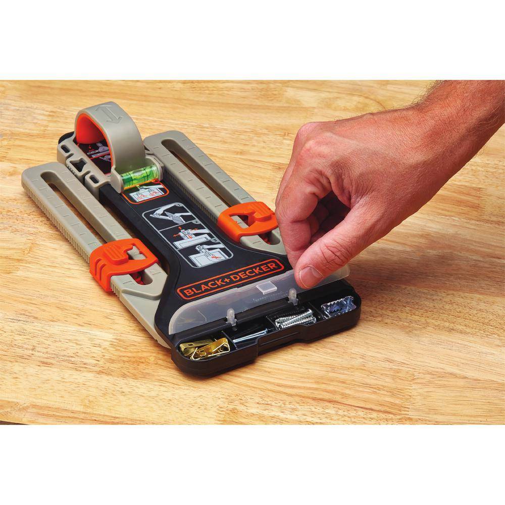 Black & Decker Drill Driver Combo Kit & 10 Piece Bit Set & Picture Hanging Kit