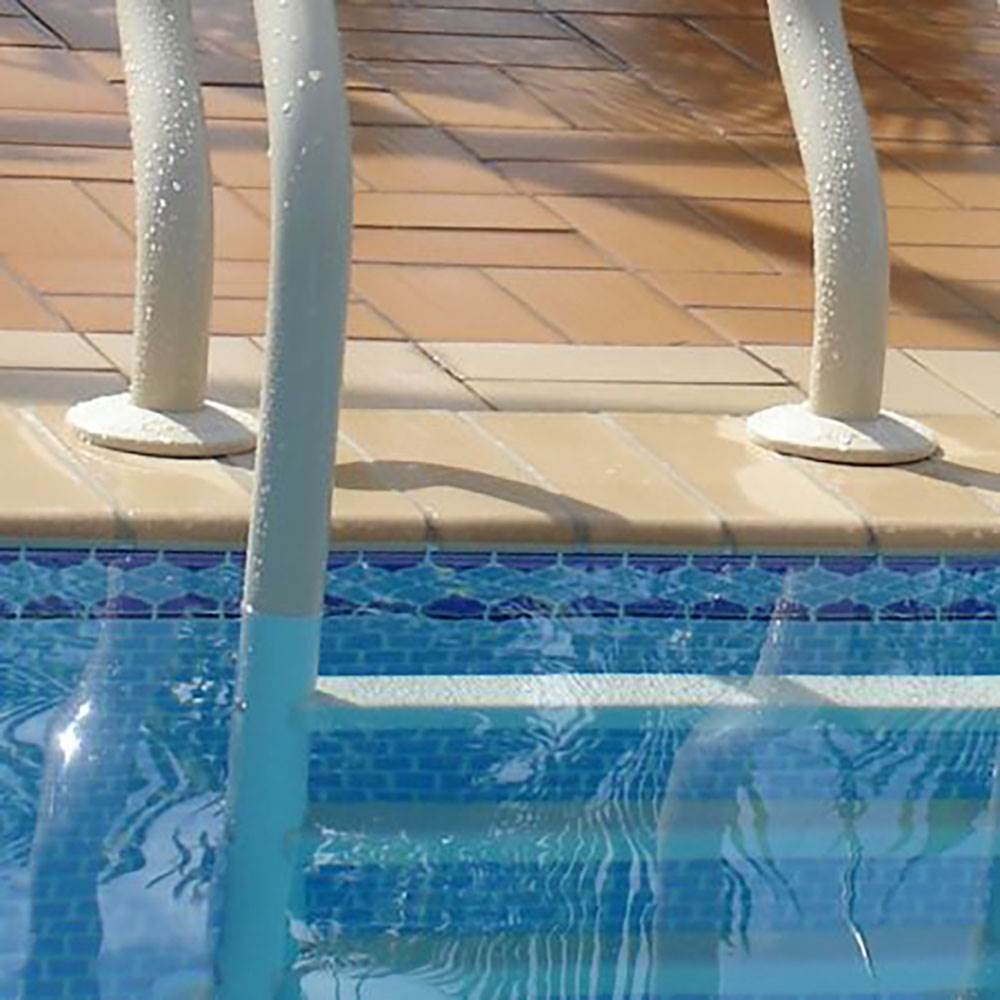 Saftron High Impact Polymer for 1.9 Inch OD Pool Rail, White (2 Pack) (Open Box)