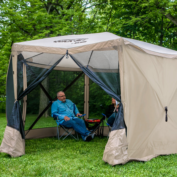 CLAM Quick Set Escape Portable Canopy Shelter and 6 Pack of Wind and Sun Panels