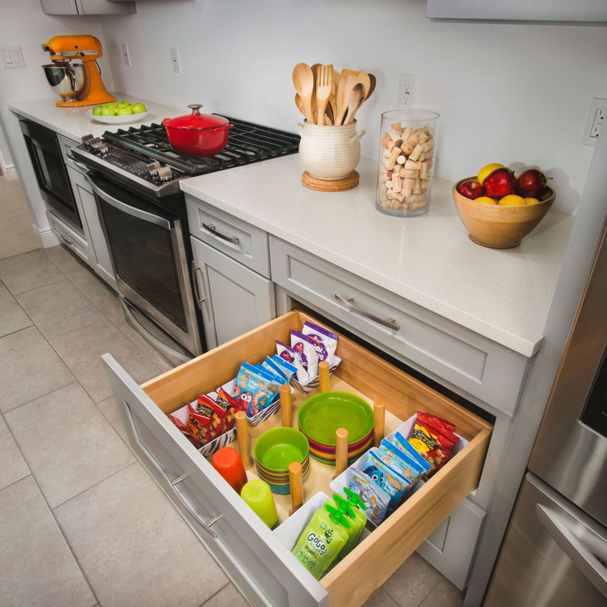 Rev-A-Shelf 4DPS-2421 24" x 21" 9 Peg Board Drawer Organizer System (Open Box)