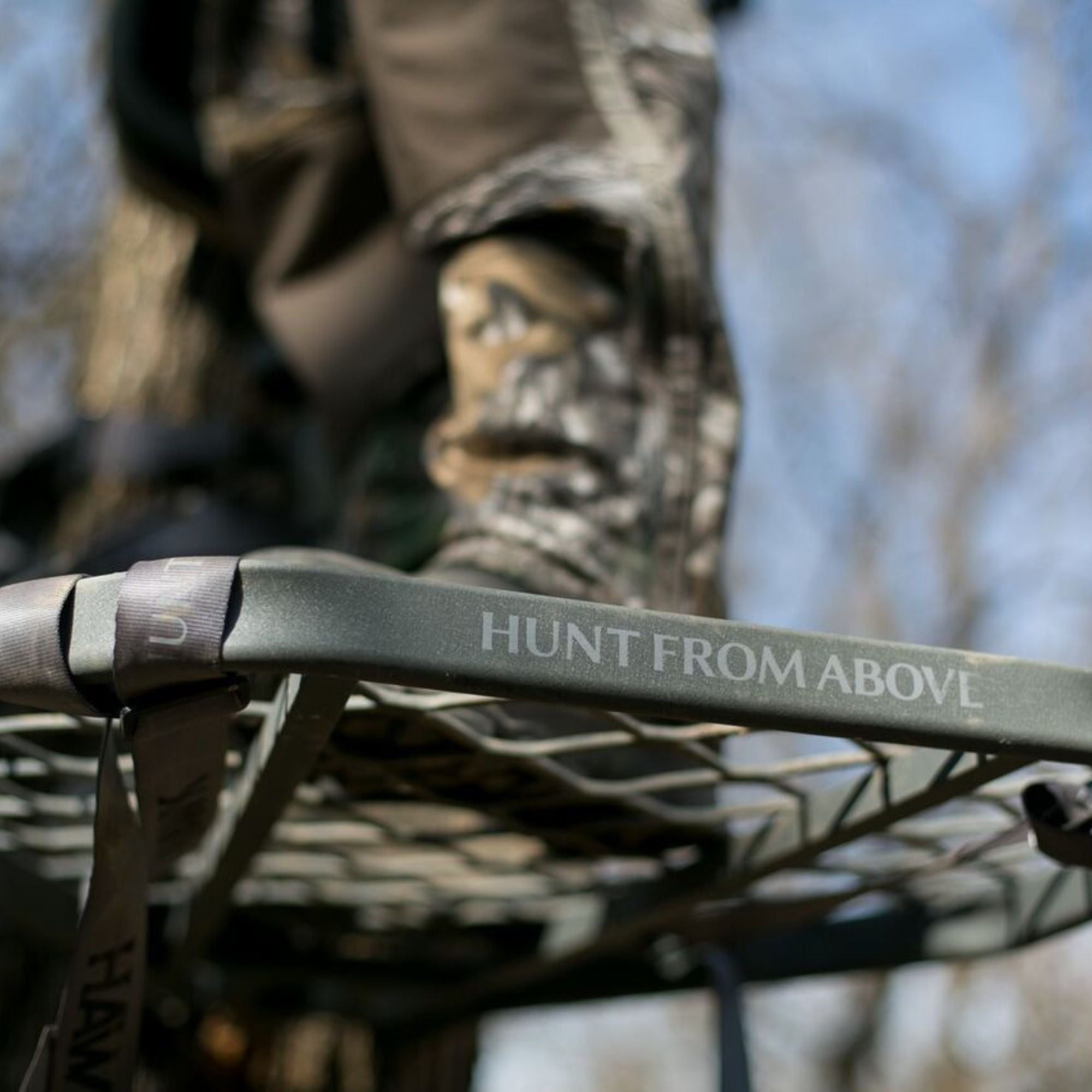 Hawk XL Hang-On Treestand, Ultimate Large & Lightweight Stand, Grey (For Parts) - VMInnovations
