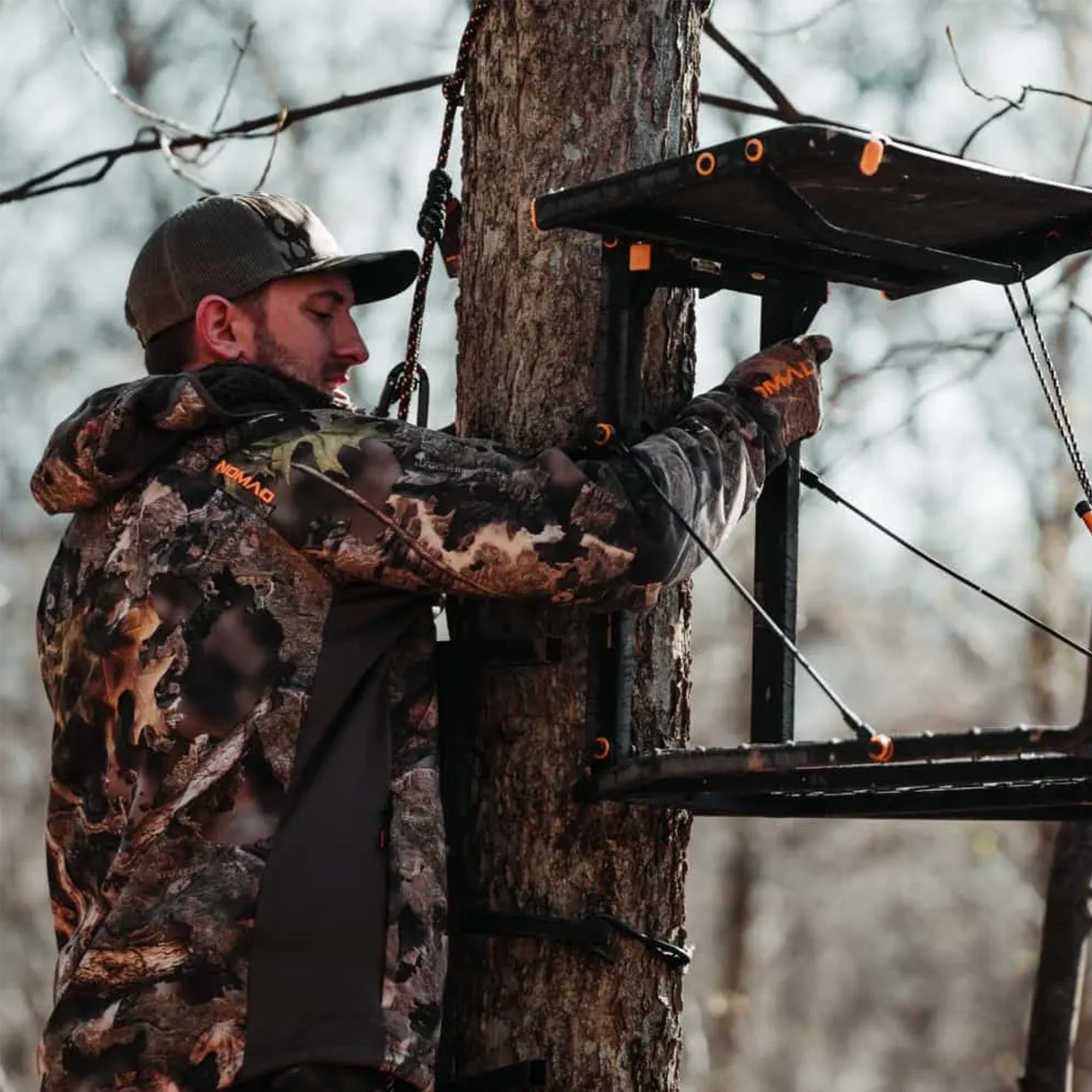 Muddy XL Hang On 1 Person Hunting Tree Stand, Extra Wide Platform (For Parts) - VMInnovations