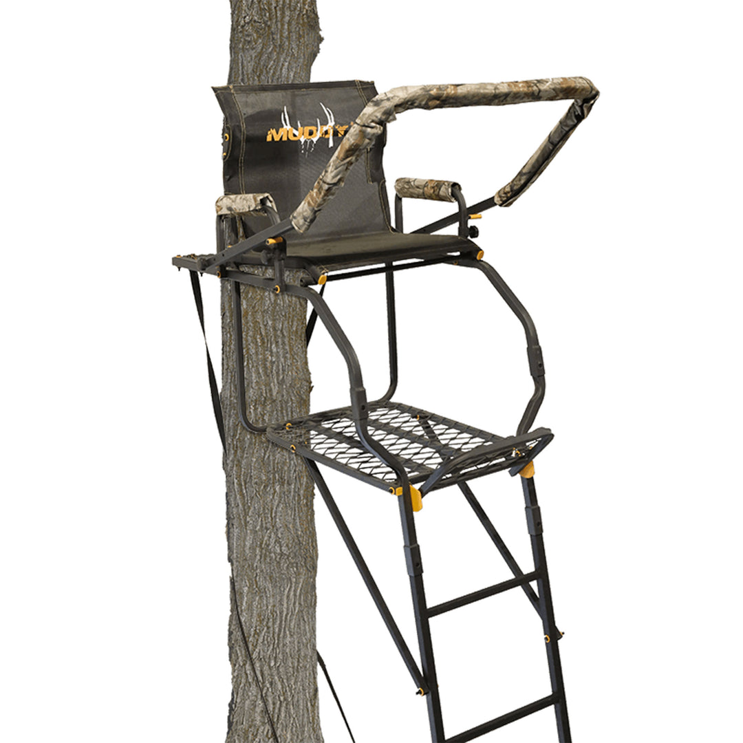 Muddy Huntsman Deluxe 17 Foot Hunting Ladderstand, 1 Person Climbing Tree Stand - VMInnovations