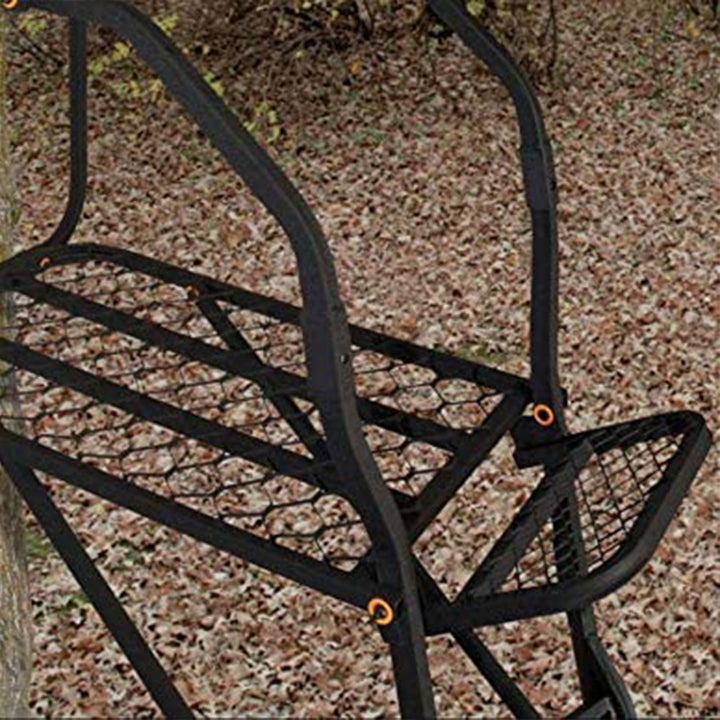 The Skybox Deluxe 20 Foot 1 Person Hunting Deer Ladder Tree Stand, Black (Used) - VMInnovations