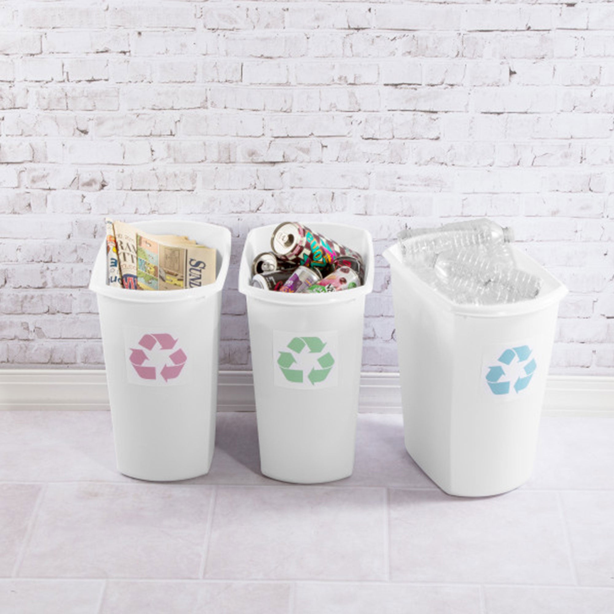 Sterilite 10528006 5.5 Gallon White Ultra Plastic Wastebasket Trash Can (6 Pack) - VMInnovations