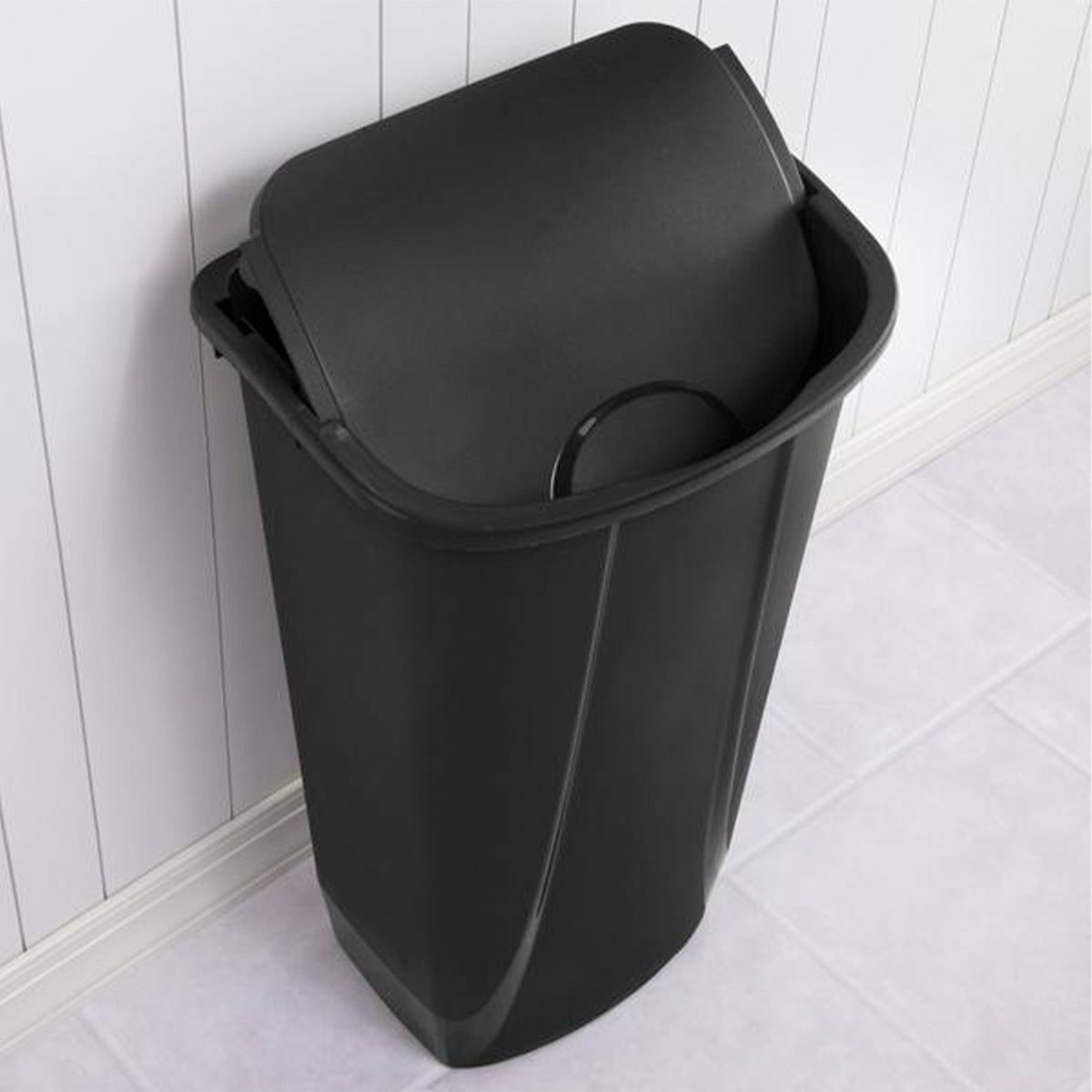 Sterilite 11 Gallon SwingTop Clean Black Wastebasket Trash Can, Black (12 Pack)