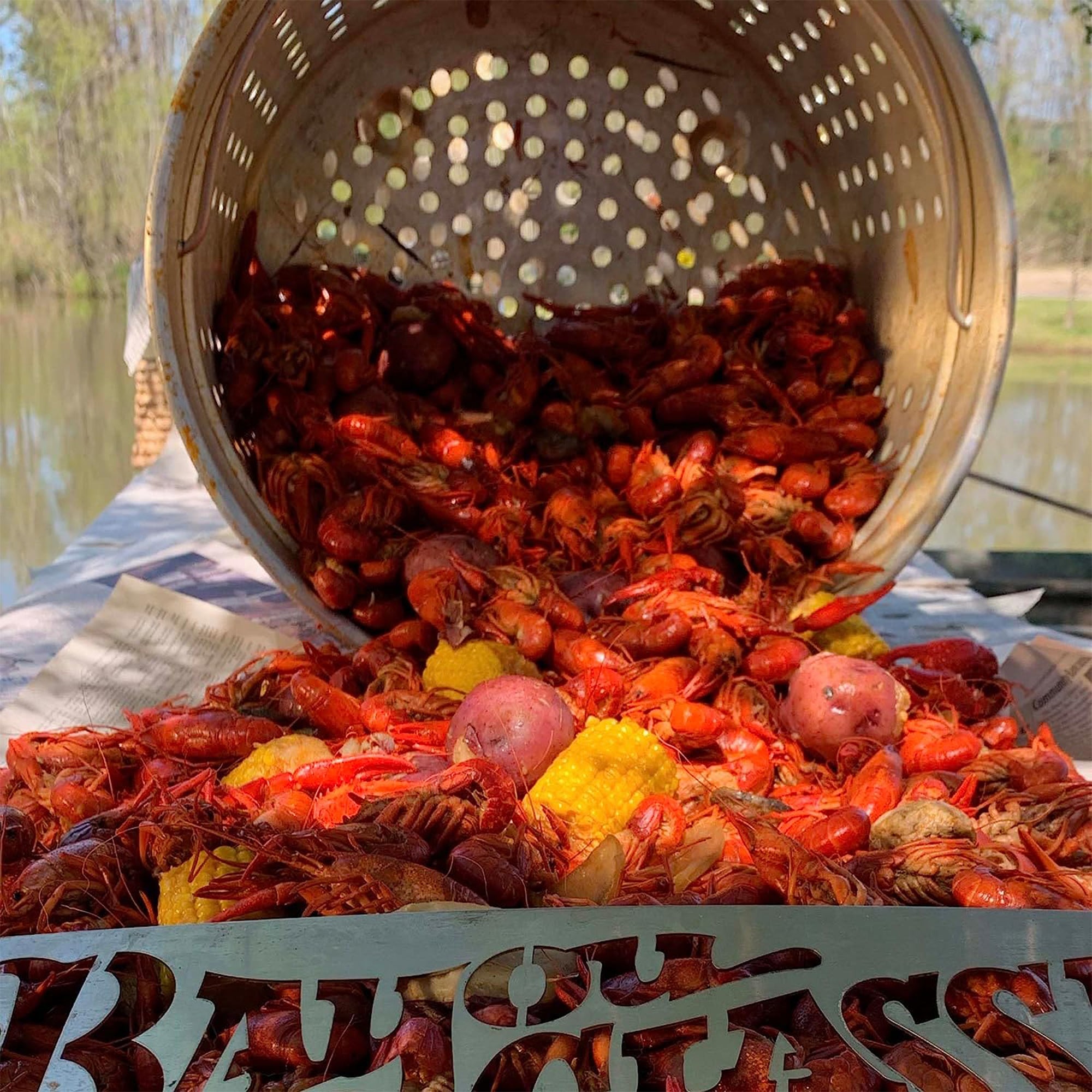 Bayou Classic 60 Quart Stainless Boil Steamer Cooker and Basket Kit (Used) - VMInnovations
