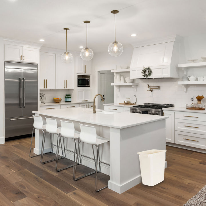 Rubbermaid 21 Quart Kitchen, Bathroom, and Office Trash Can, Bisque (Open Box)