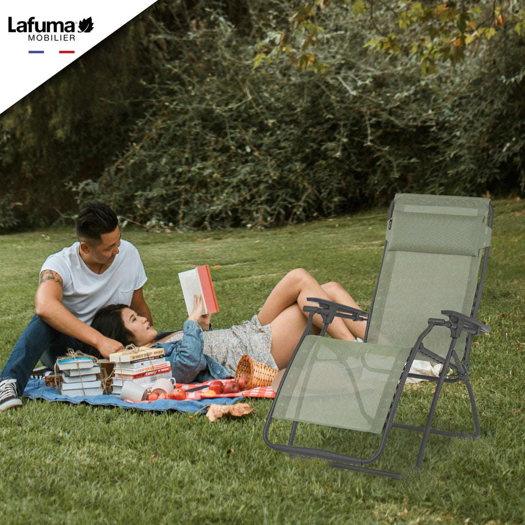 Lafuma LFM3118-8557 Futura Series Zero Gravity Outdoor Lounge Recliner, Green