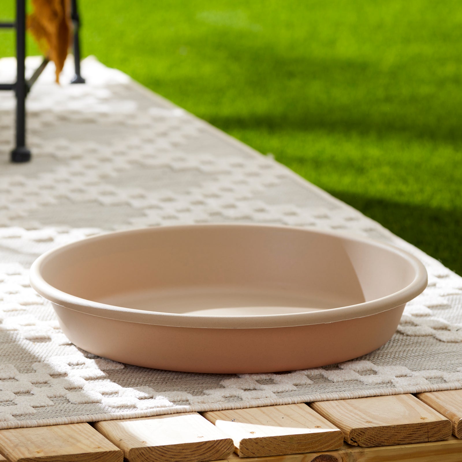 The HC Companies 21 Inch Planter Saucer for Classic Pot Containers, Sandstone - VMInnovations