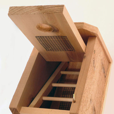 Woodlink Kiln-Dried Cedar Wood Birdhouse Winter Roosting & Shelter Box,(Used)