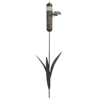 Woodlink 36-Inch Tall Portable Cattail Stake Bird Feeder with Metal Mesh Cage (Used)