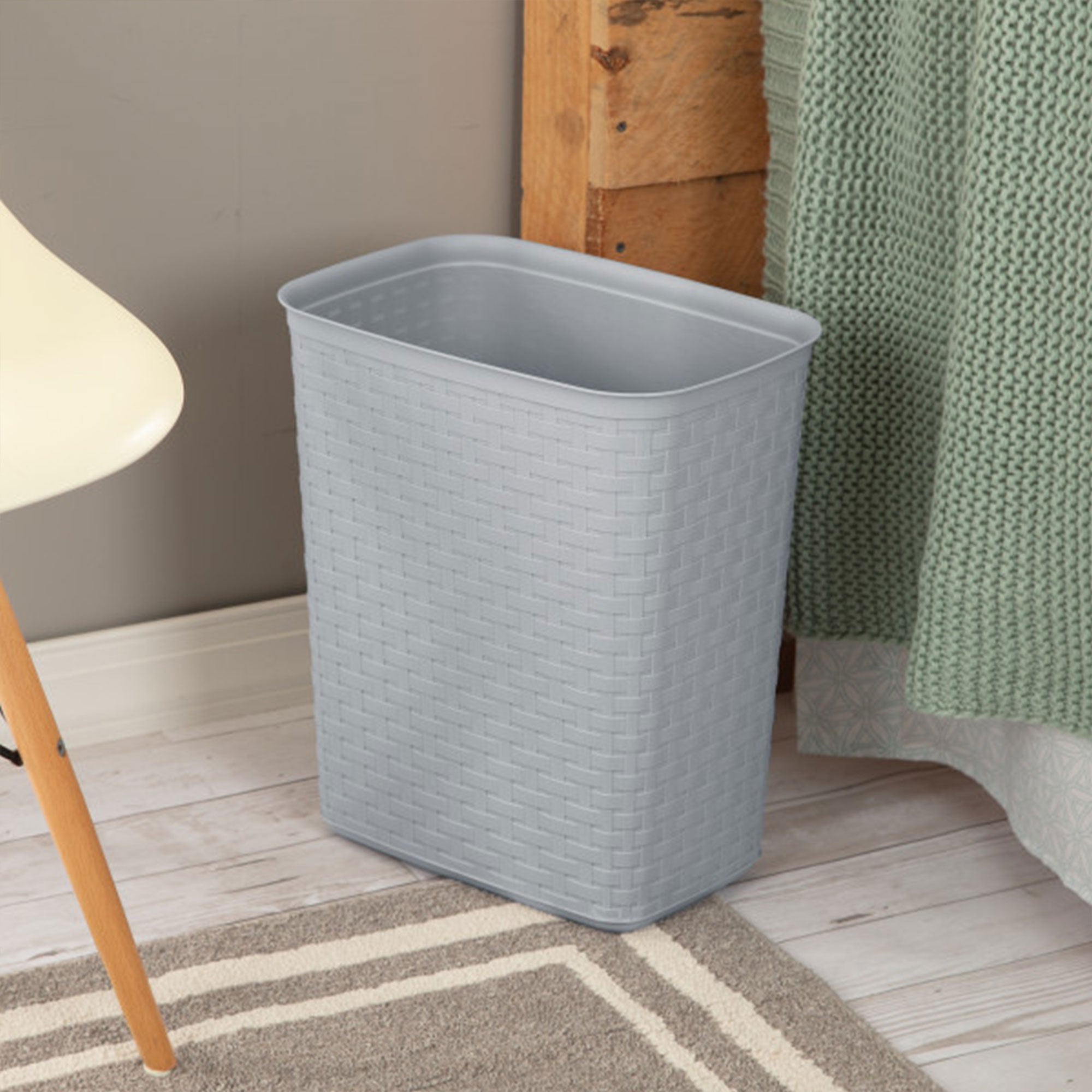 Sterilite Weave 5.8 Gallon Plastic Home/Office Wastebasket Trash Can (12 Pack)