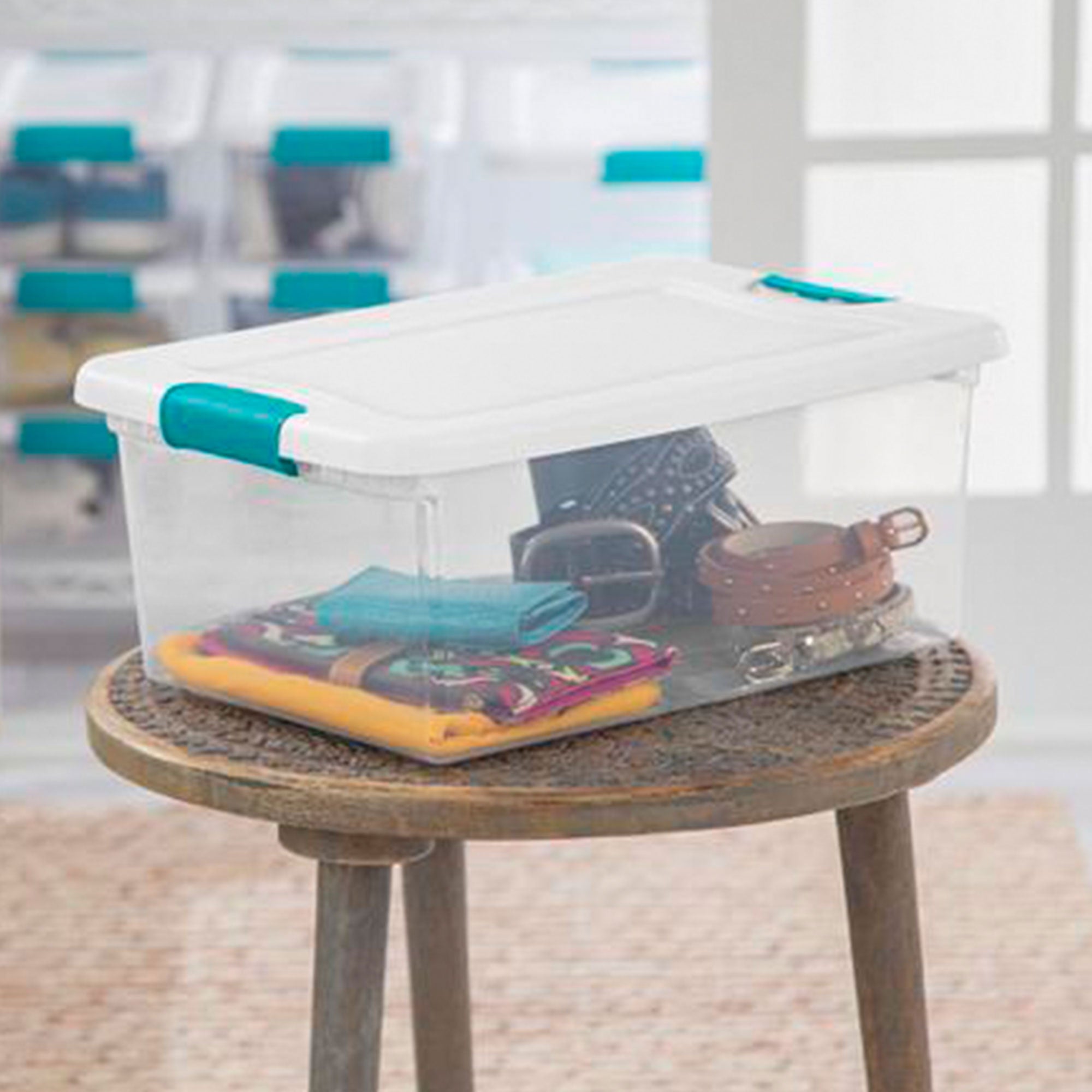 Sterilite 6 Sets of 32 Quart Latch Lid Tote & 12 Sets of 15 Quart Latch Lid Tote - VMInnovations