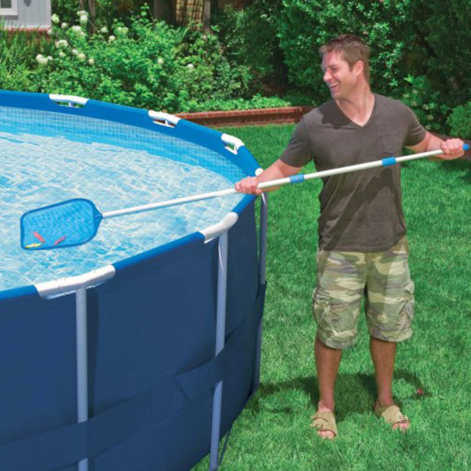 Intex 12' x 2.5' Round Pool w/ Filter Pump & Pool Cleaning Kit w/ Vacuum & Pole - VMInnovations