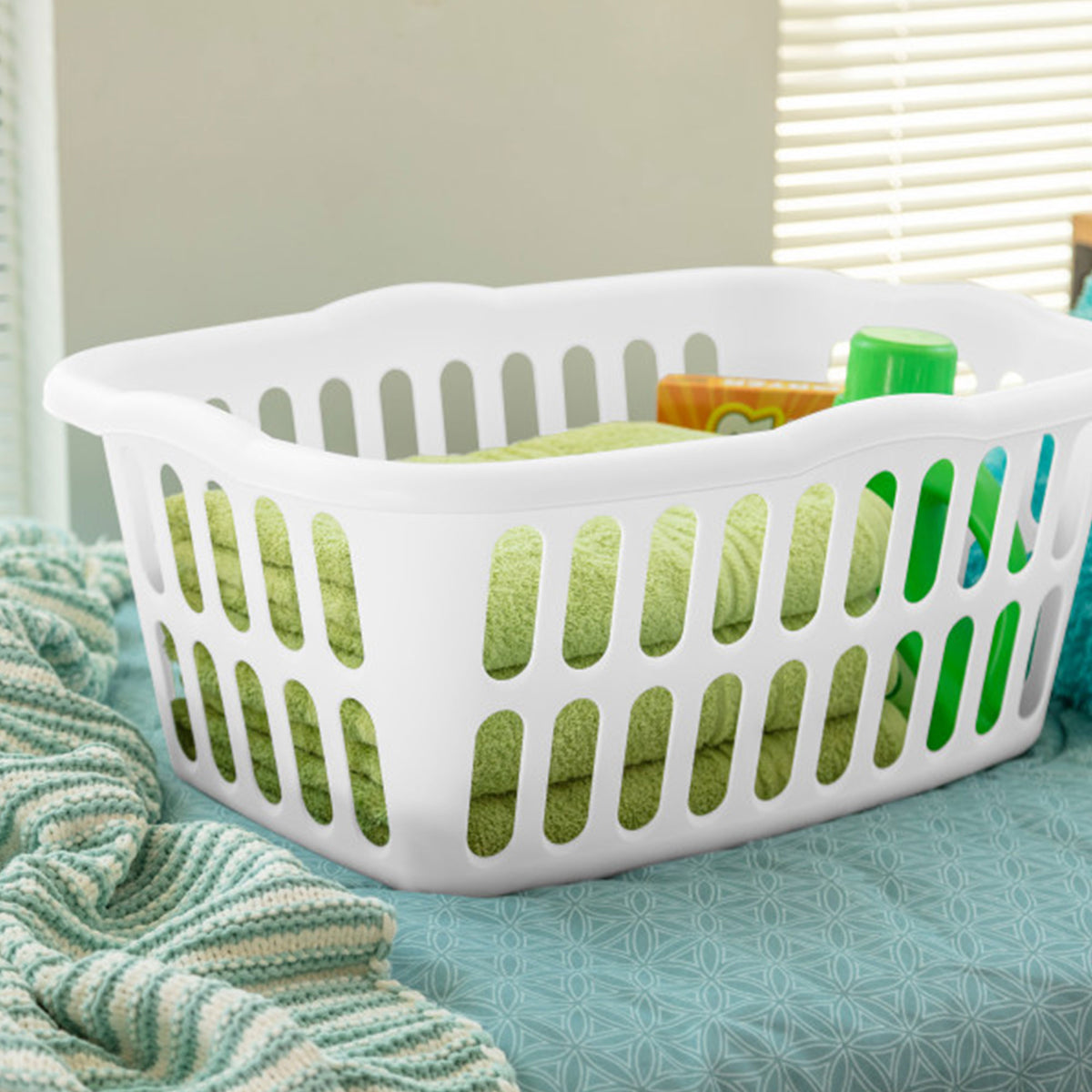 Sterilite 1.5 Bushel Plastic Clothes Laundry Basket Bin, Assorted (24 Pack)