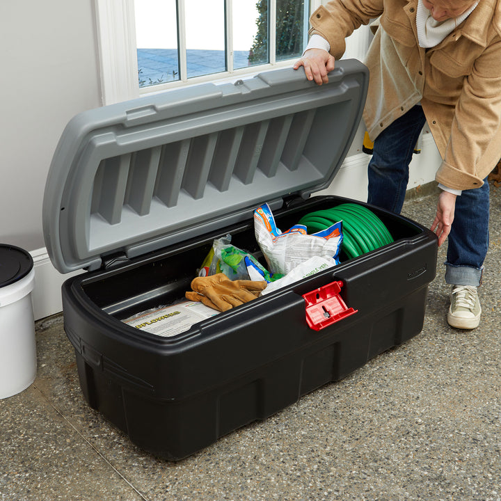 Rubbermaid 48 Gallon Action Packer Lockable Latch Storage Box, Black (Used)