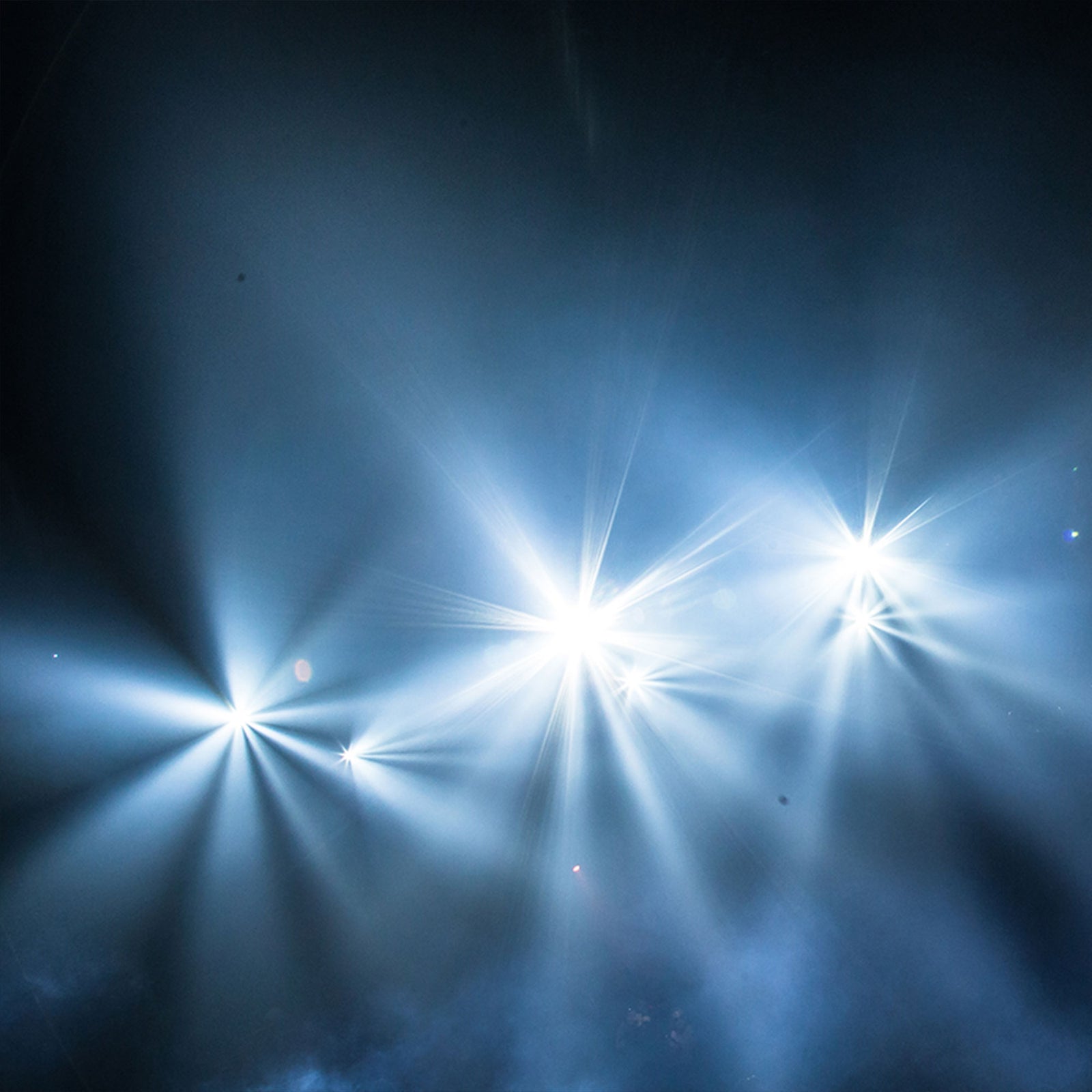 CHAUVET DJ Low Profile Hurricane Light Show 4D Hazer with Timer Remote, Black - VMInnovations