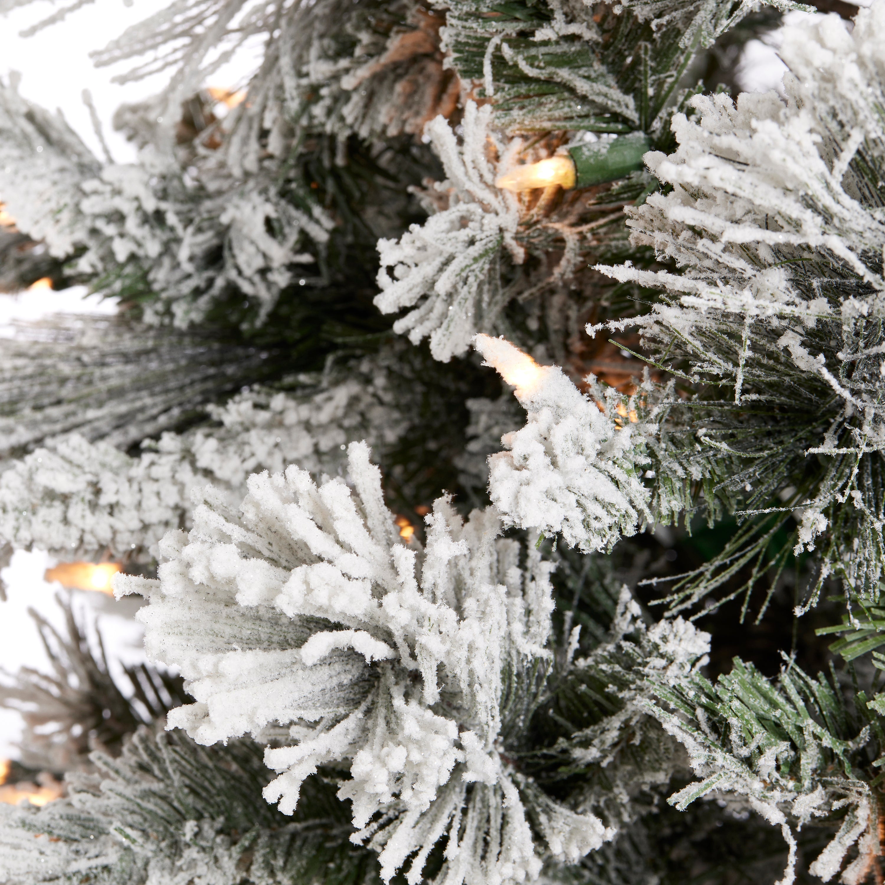 Home Heritage Snowdrift 6.5' PreLit Artificial Tree, Berries/Pinecones(Used) - VMInnovations