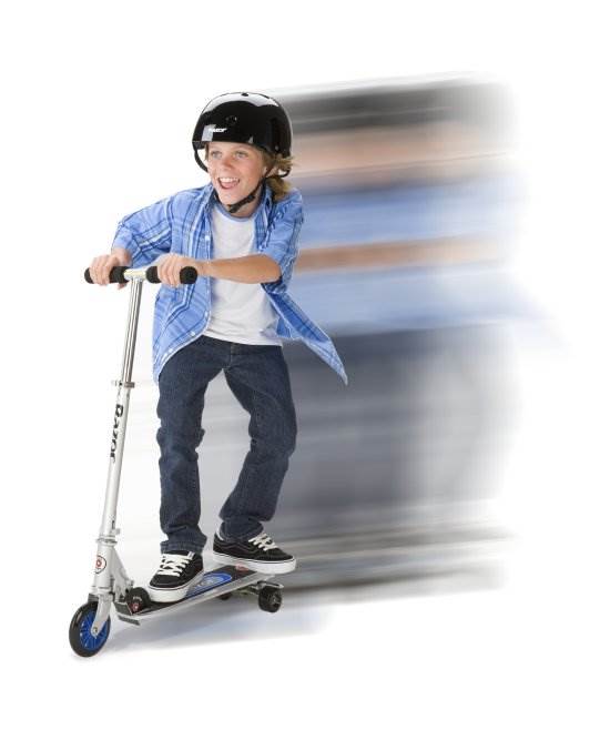 Razor CARVR Kids Folding Kick Scooter w/ Rear Skateboard Trucks | 13010212