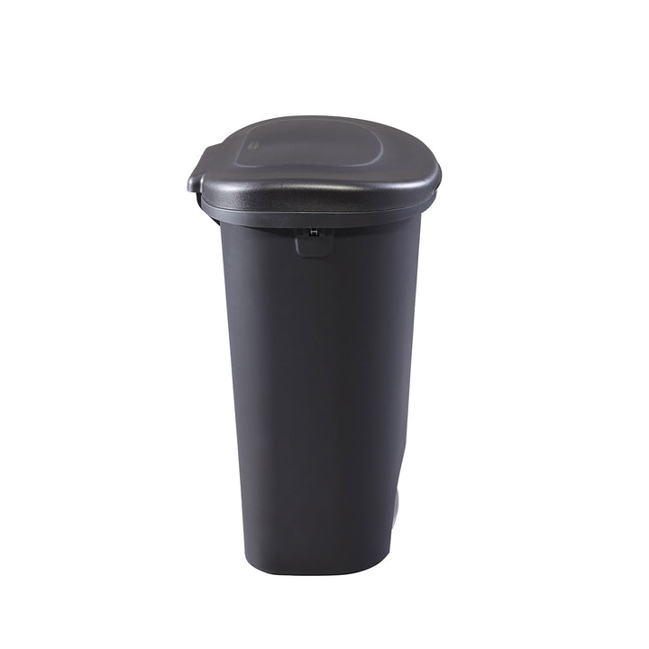 Rubbermaid 13 Gallon Plastic Hands Free Step On Lid Trash Can, Black (Open Box)