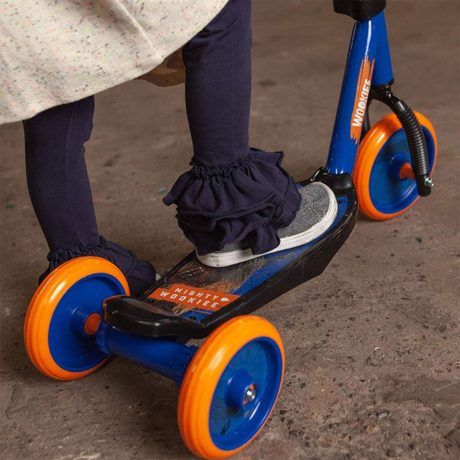 Huffy Star Wars Chewbacca Preschool Toddler Scooter with Storage, Blue(Open Box)