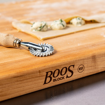 John Boos Maple Wood Edge Grain Cutting Board, 24 x 18 x 1.5 Inches (Used) - VMInnovations