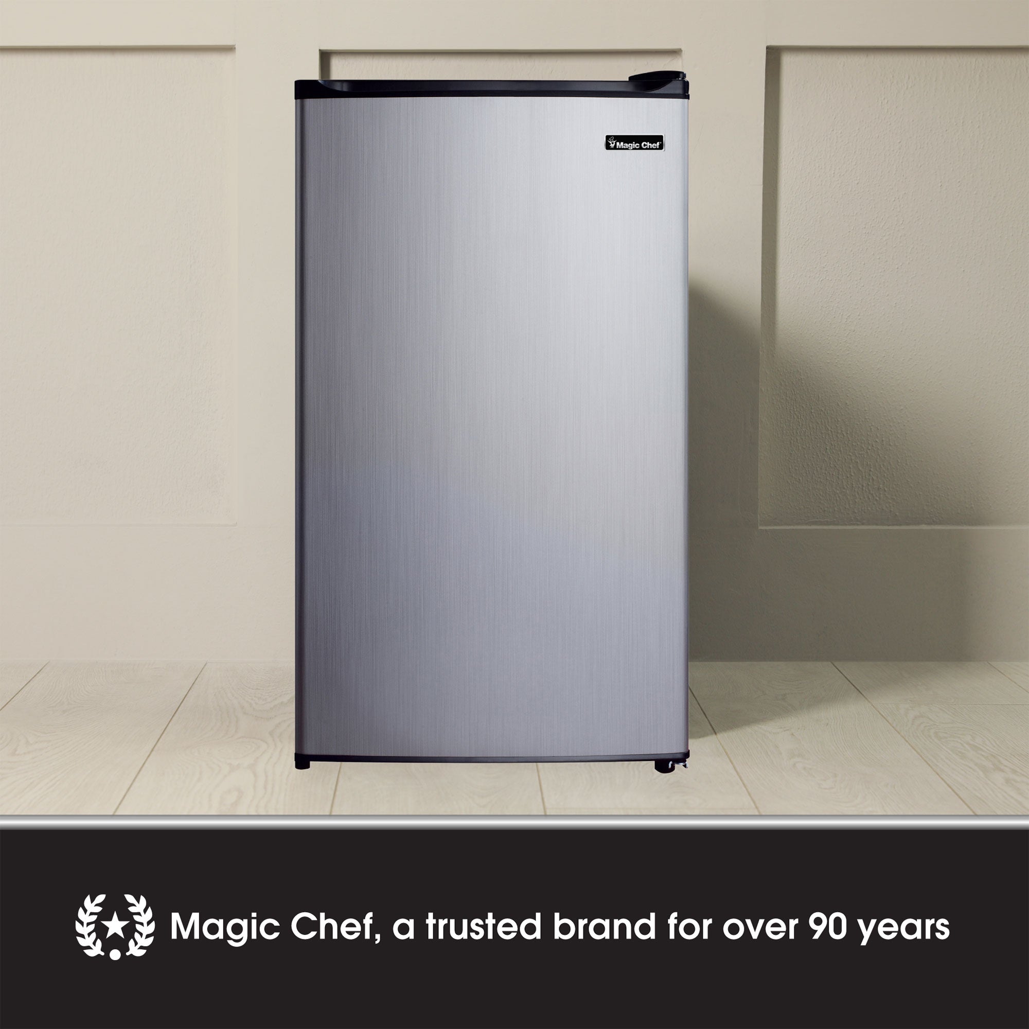 Magic Chef MCBR350S2 3.5 Cu Ft Mini Refrigerator & Freezer, Silver (Open Box)