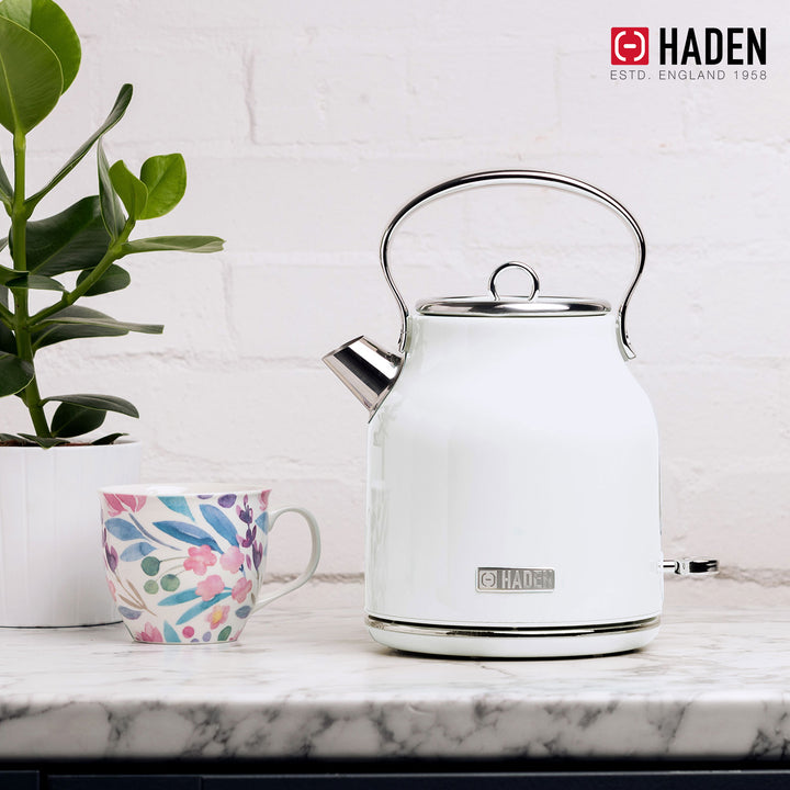 Haden 1.7 Liter Stainless Steel Body Retro Electric Tea Kettle, White (Open Box)