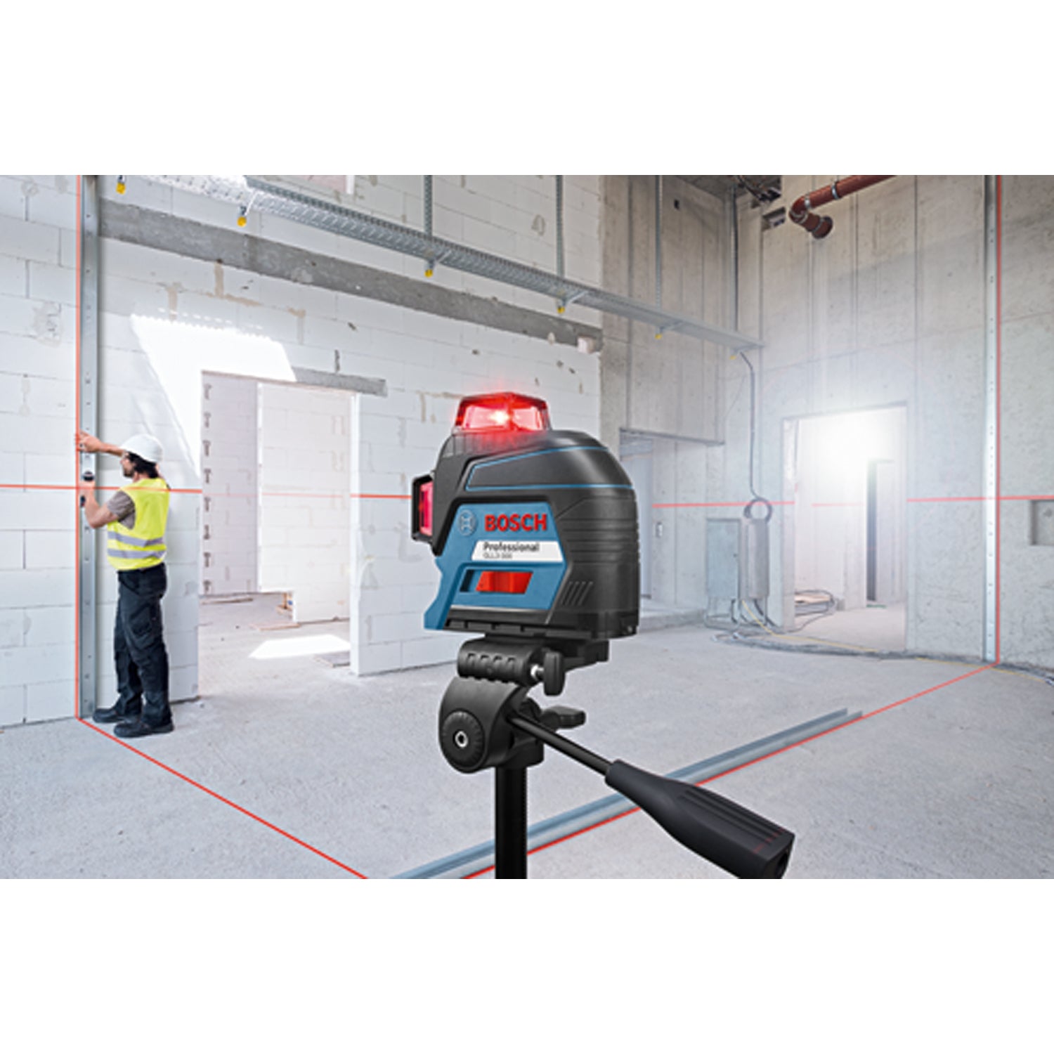 Bosch GLL3-300 360 Degree  3 Plane Leveling and Alignment Line Laser, Red Beam - VMInnovations