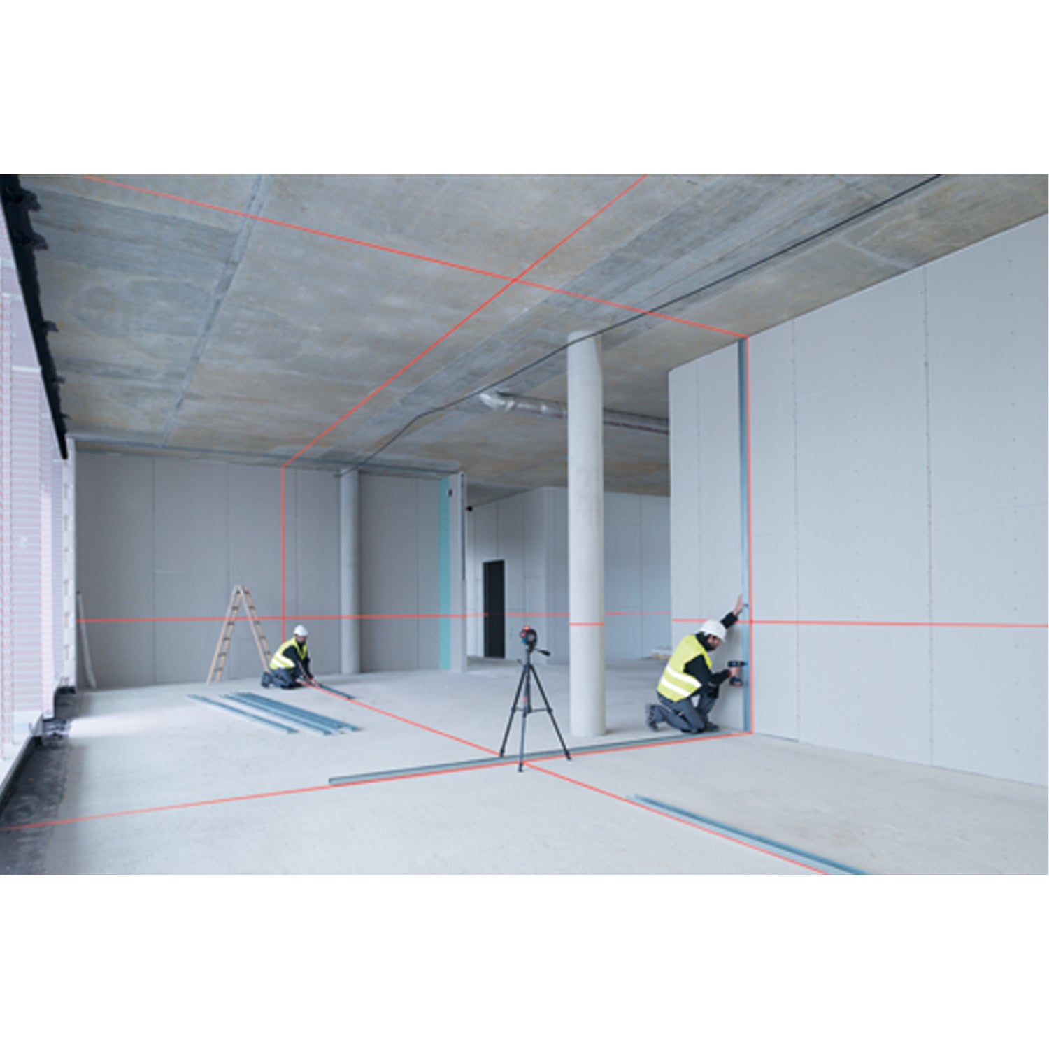 Bosch GLL3-300 360 Degree  3 Plane Leveling and Alignment Line Laser, Red Beam - VMInnovations