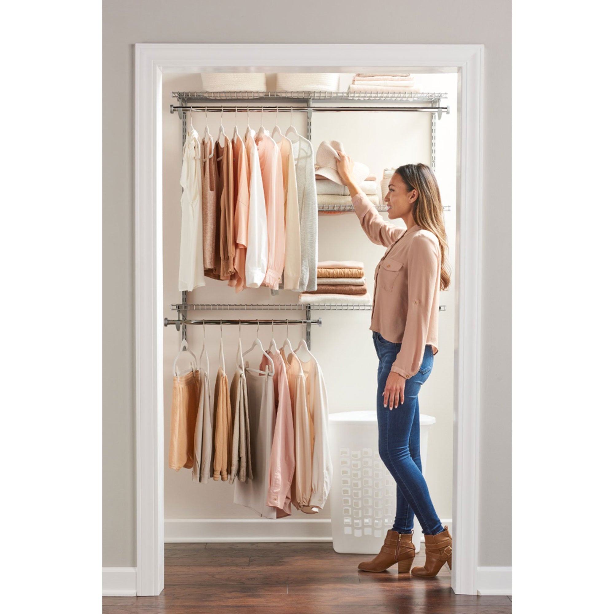Rubbermaid Classic Custom 4' to 8' Wide Metal Closet Storage Kit (For Parts)