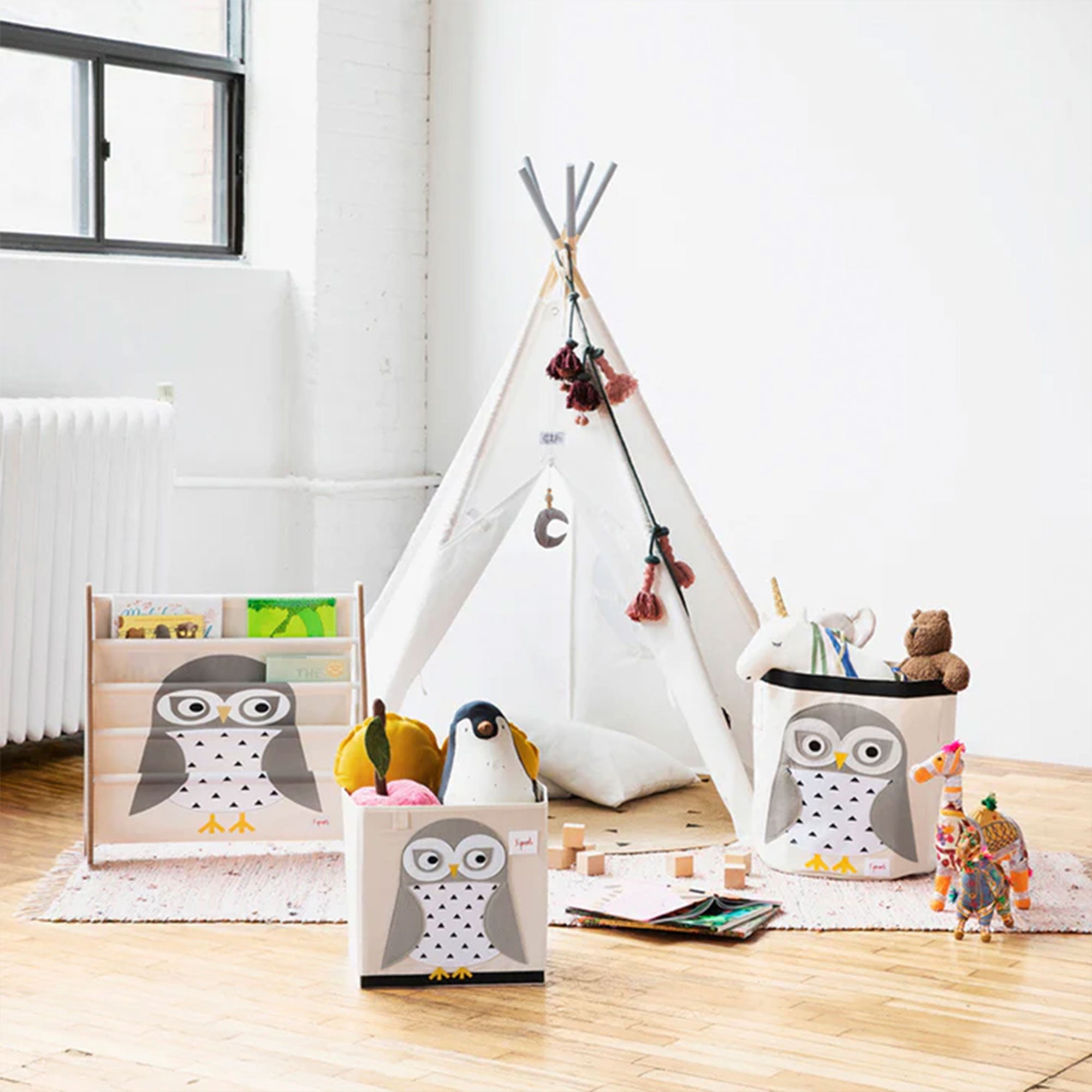 3 Sprouts Canvas Storage Bin & Toy Basket for Baby & Toddlers, Owl & Fox
