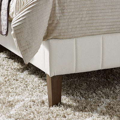 Classic Brands Chicago Modern Tufted Upholstered Platform Bed Frame, King, Shell