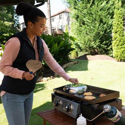 Razor Griddle 25 Inch Portable 2 Burner LP Propane Gas Grill, Steel (Open Box)