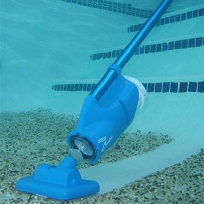 WATER TECH Pool Blaster Catfish Pool/Spa Cleaner Vacuum w/ 7-21' Telescopic Pole