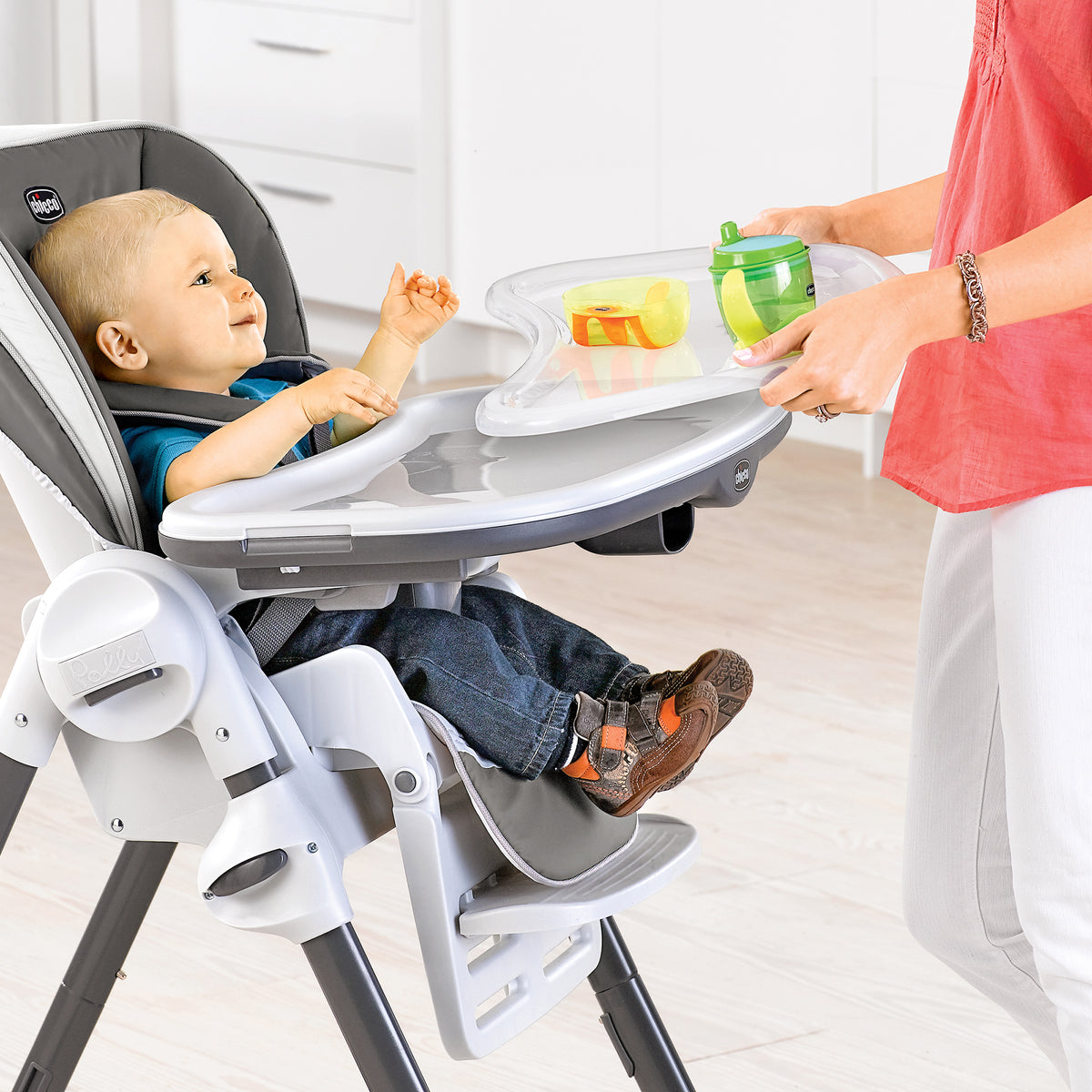Chicco Ultra-Slim Portable Folding Single Pad Reclining Polly Highchair, Lilla - VMInnovations