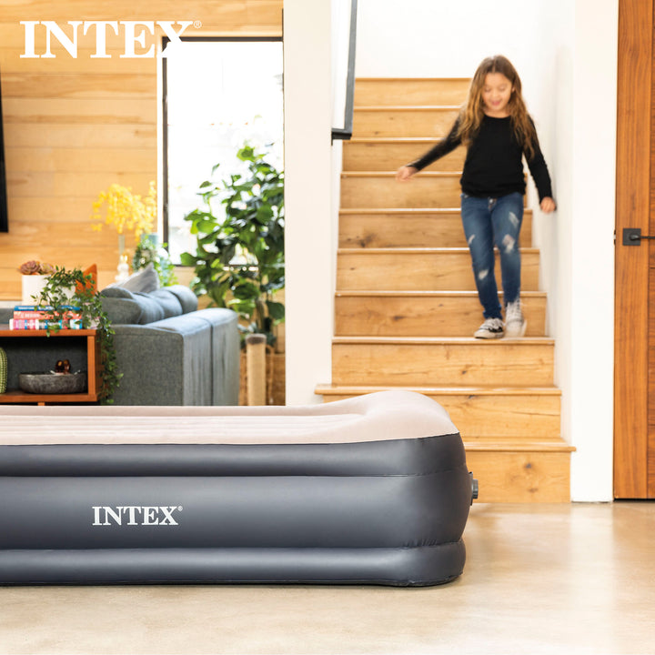 Intex Dura Beam Deluxe Pillow Mattress Air Bed with Built In Pump, Queen
