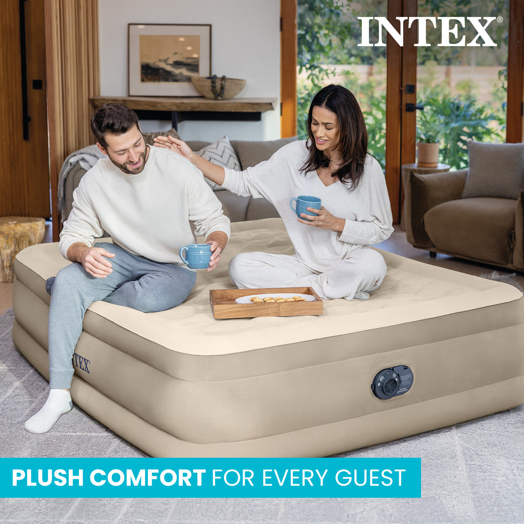 Intex 64427ED Dura-Beam Deluxe Ultra Plush Air Mattress w/Built-in Pump, Queen - VMInnovations