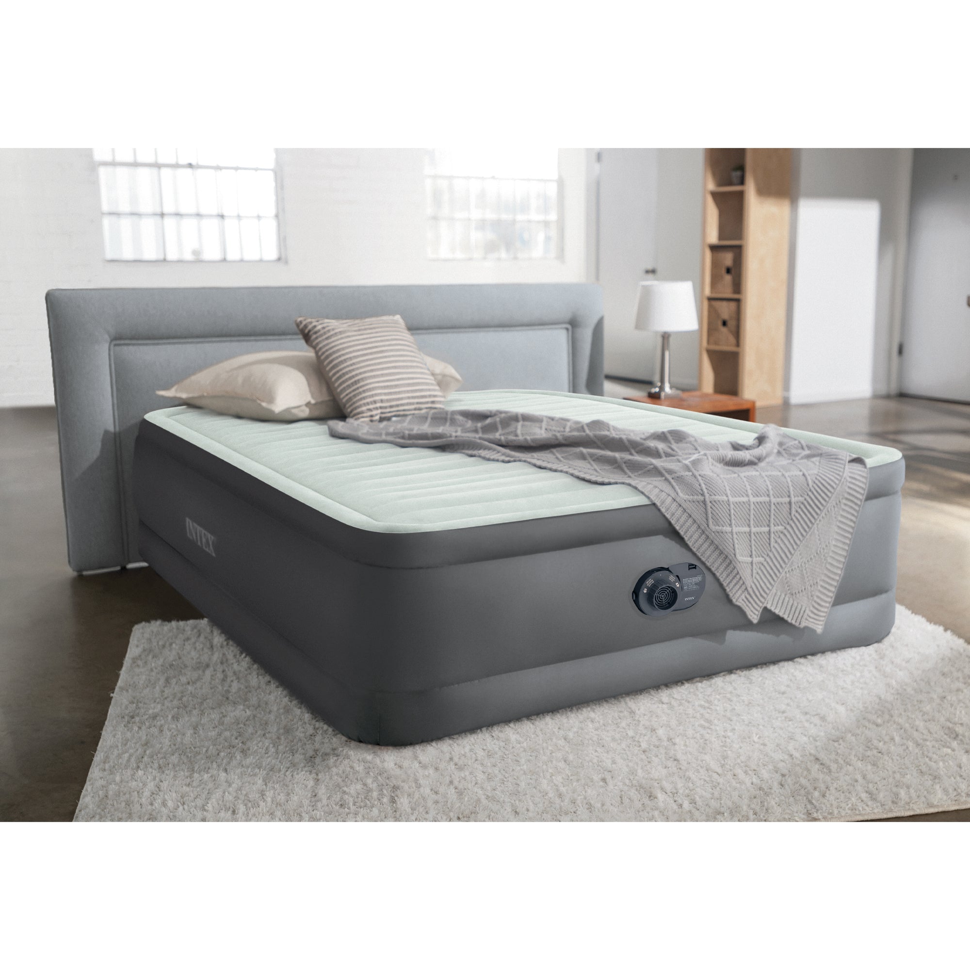 Intex PremAire I Fiber-Tech Air Mattress Bed with Built-In Pump, Twin (Used) - VMInnovations