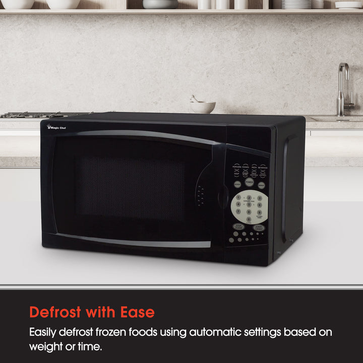 Magic Chef 700 Watt 0.7 Cubic Feet Digital Microwave (Certified Refurbished)