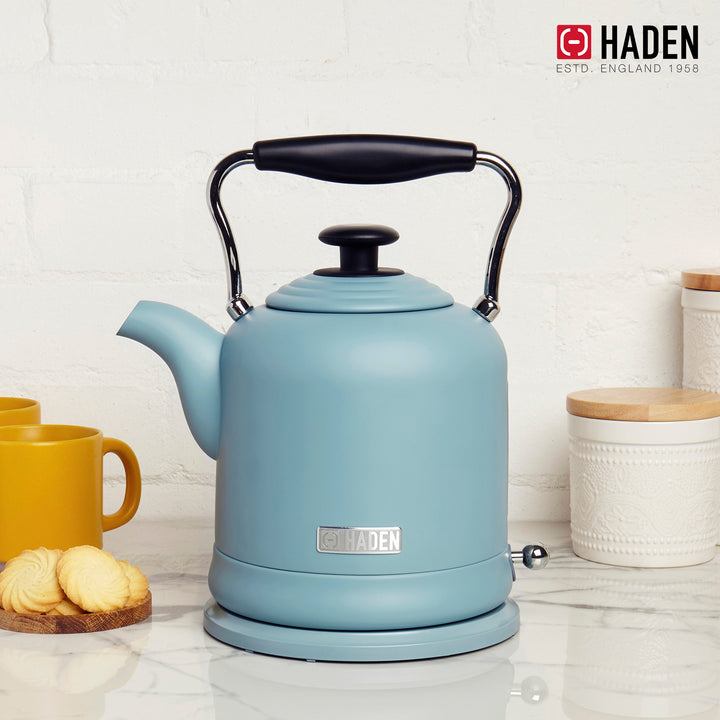 Haden Highclere 1.5 Liter Vintage Cordless Electric Tea Pot Kettle, Blue (Used)