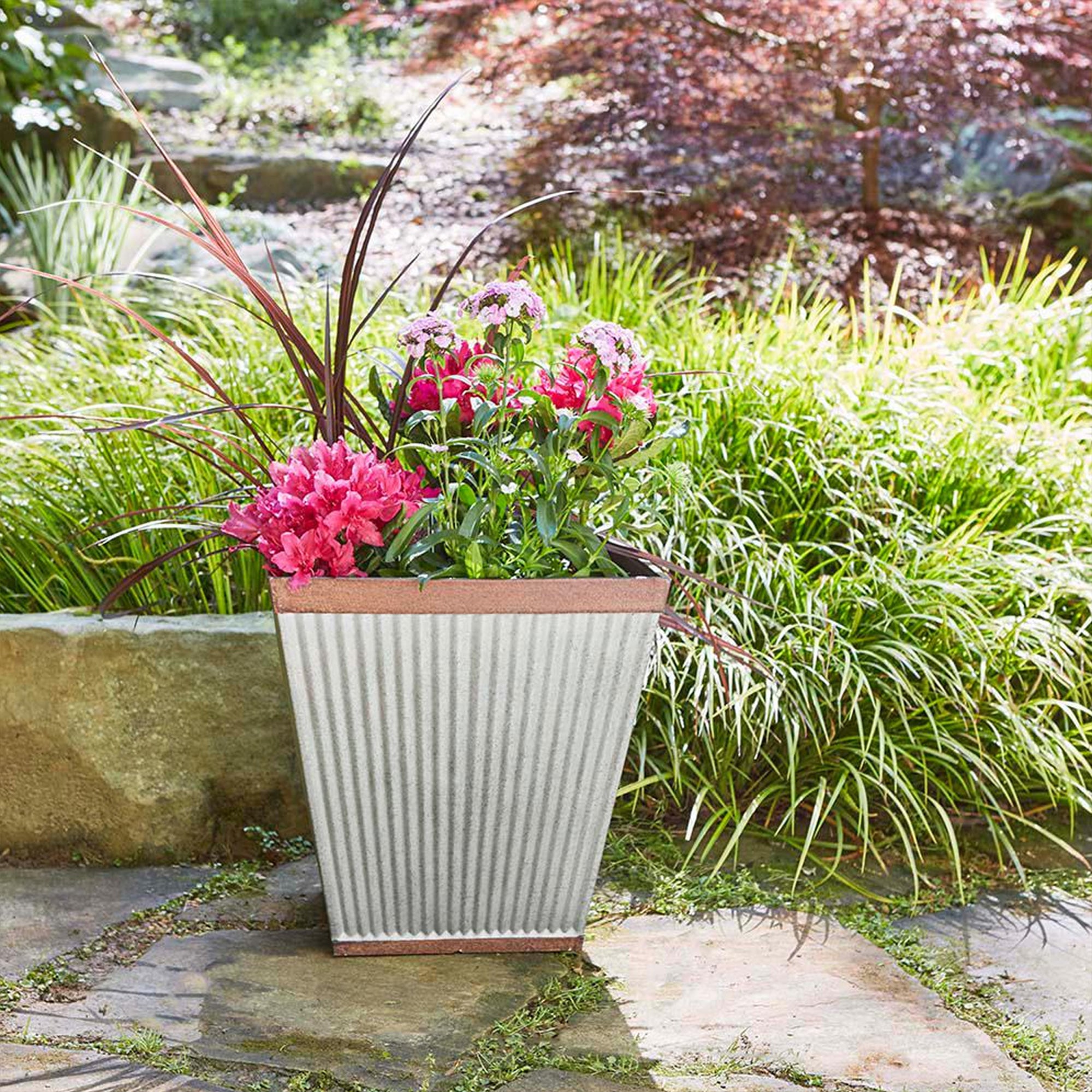 Southern Patio 16 Inch Square Rustic Resin Outdoor Box Flower Planter (Open Box) - VMInnovations