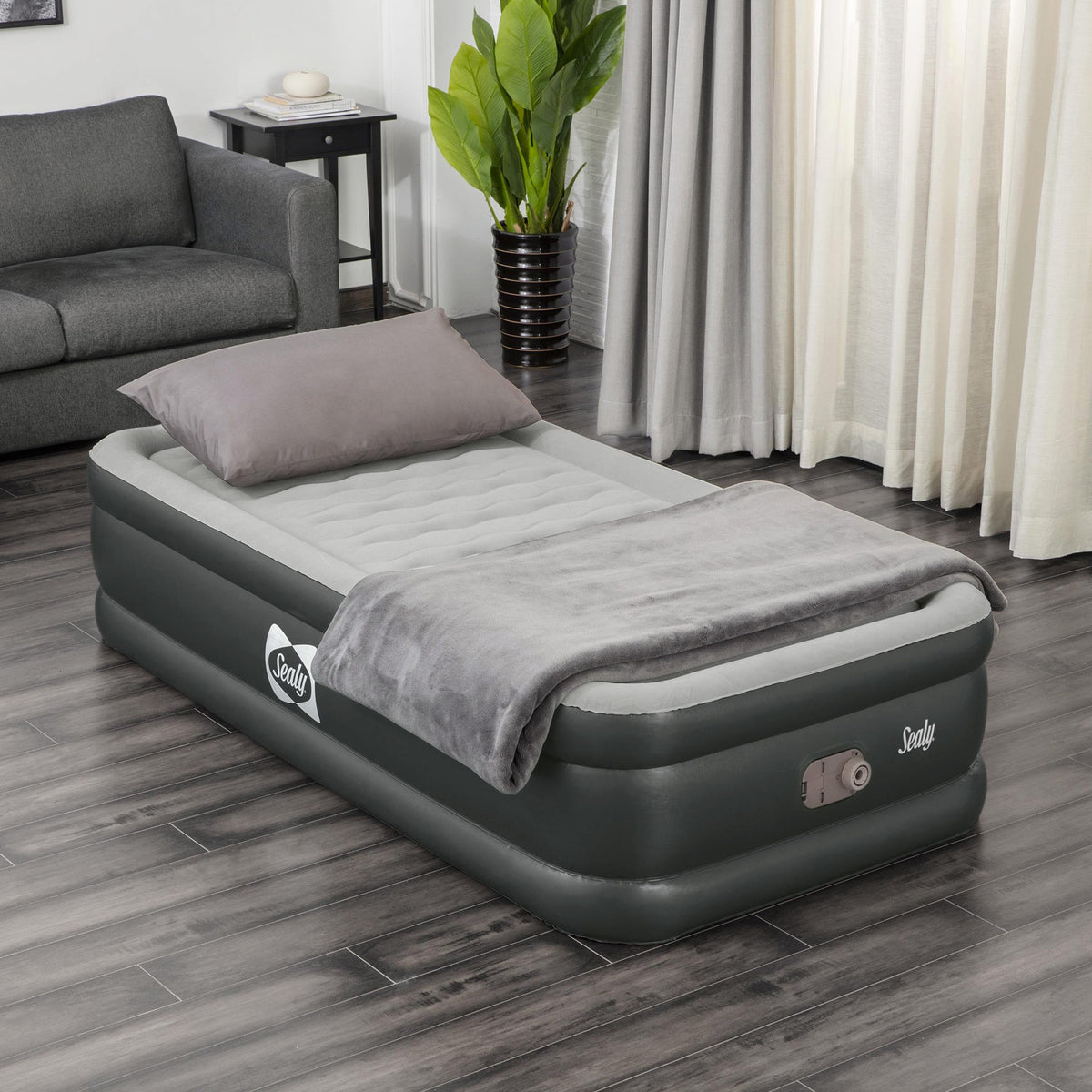 Sealy Tritech Twin Sized 18" Air Mattress Bed 2 Person w/Built-In AC Pump & Bag