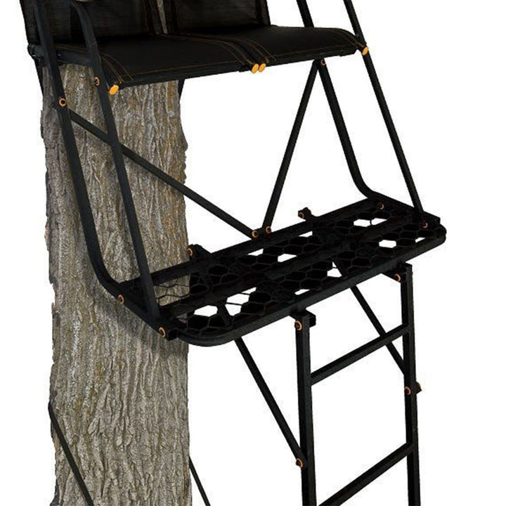 Muddy Skybox 20' Hunting Ladderstand, Climbing Tree Stand w/Blind Kit(For Parts) - VMInnovations