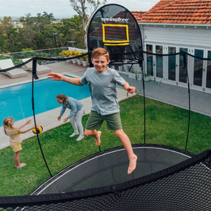 Springfree Trampoline Kids Large Oval 8x13 Ft Trampoline w/ Enclosure (Open Box)