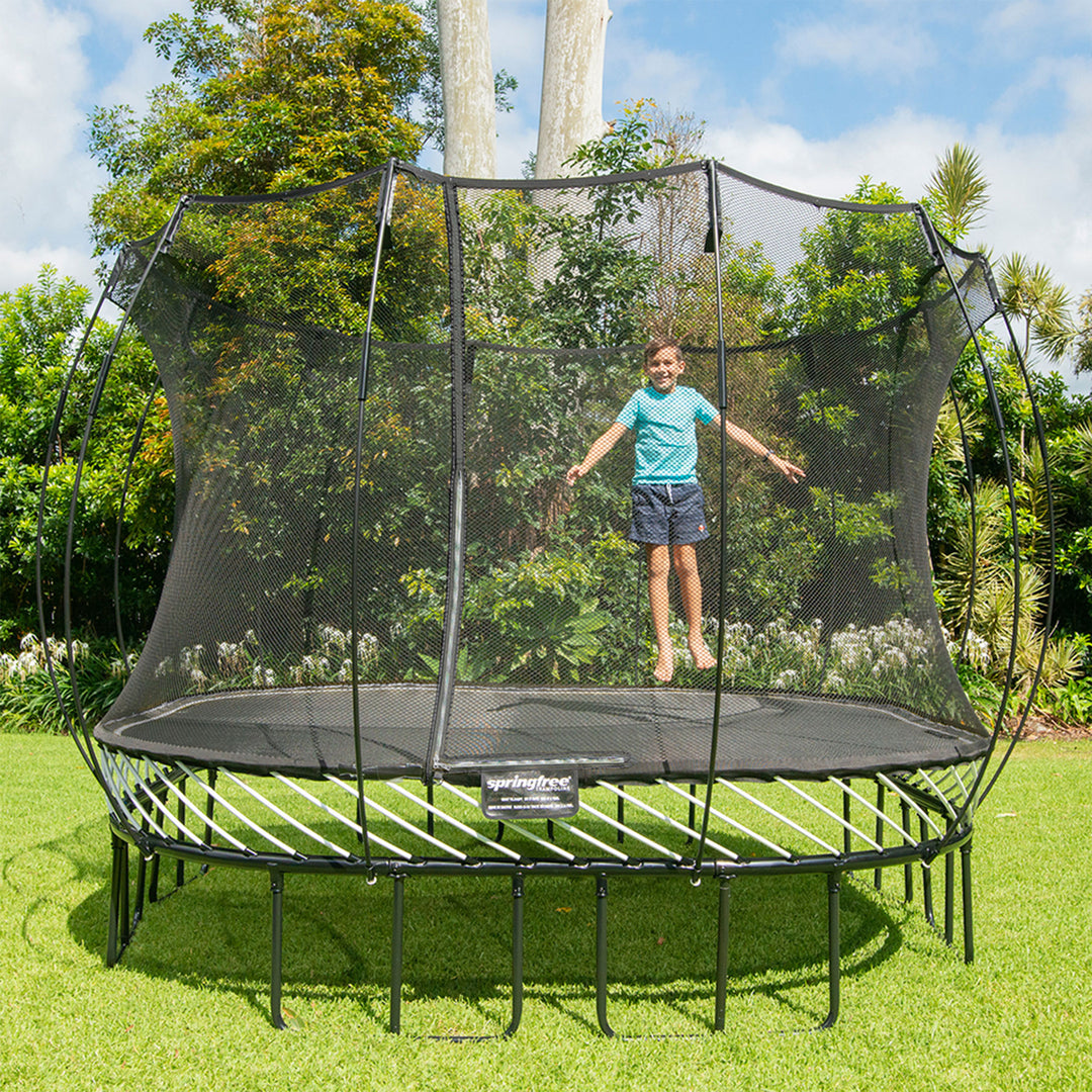 Springfree Trampoline Kids Outdoor Large Square 11 Ft Trampoline with Enclosure