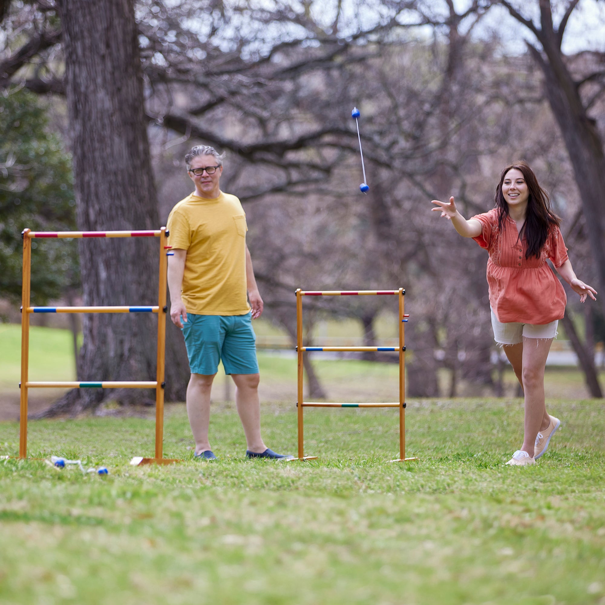 Yard Games Backyard Outdoor Wooden Double Ladder Toss Game Set w/ Case, Red/Blue - VMInnovations