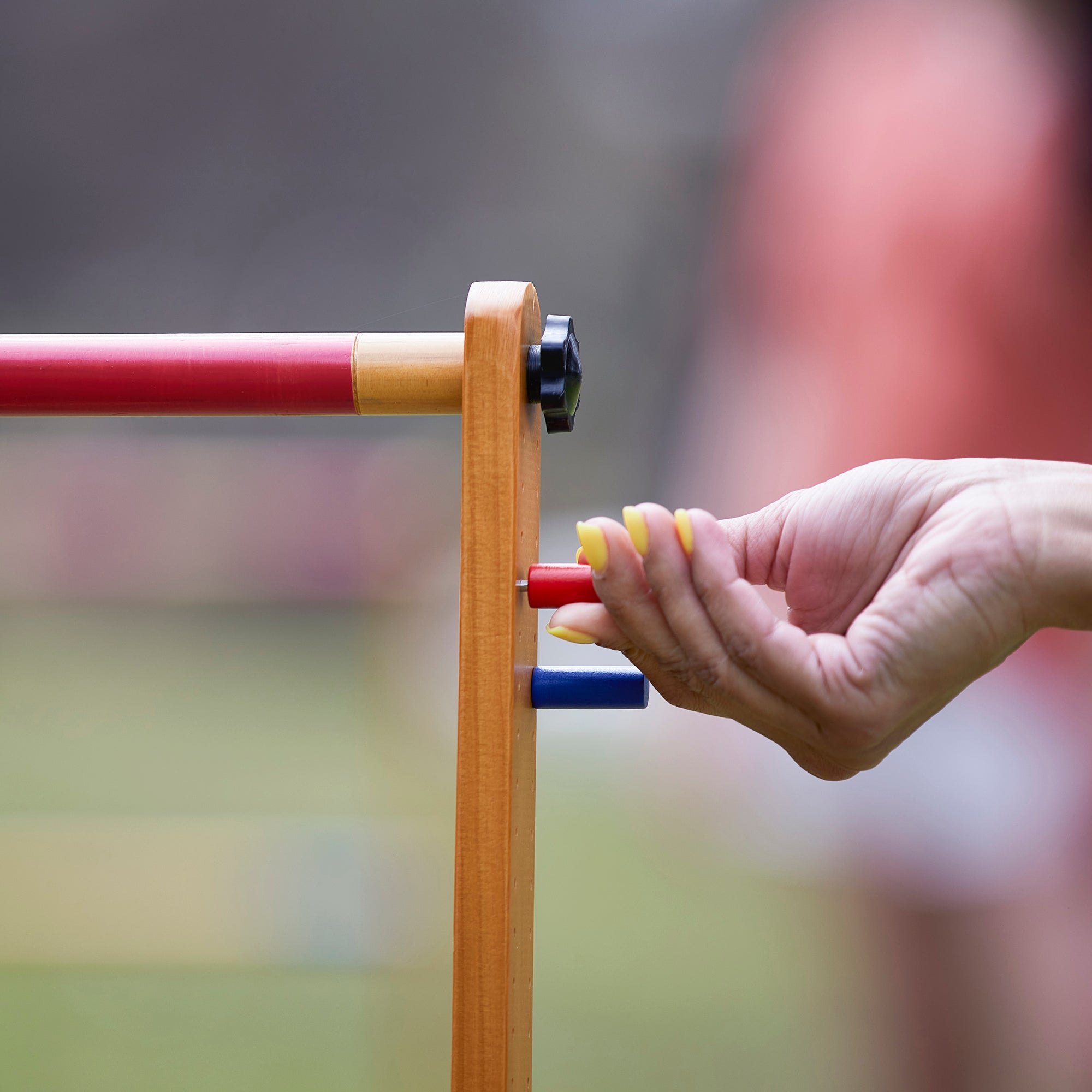 Yard Games Backyard Outdoor Wooden Double Ladder Toss Game Set w/ Case, Red/Blue - VMInnovations