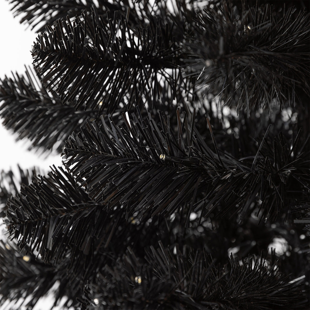 Evergreen Classics Oxford 5' Artificial Prelit Christmas Tree Clear LEDs, Black - VMInnovations